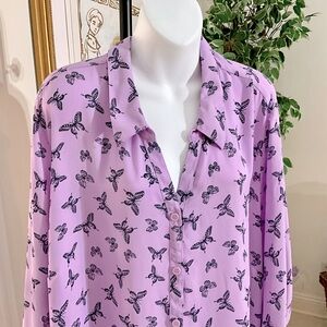 NWOT Lavender Button Down Collar V-neck Blouse & Butterflies by Catherine’s 3x